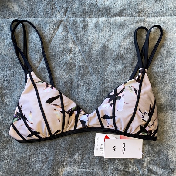 RVCA Other - NWT RVCA Bikini Top